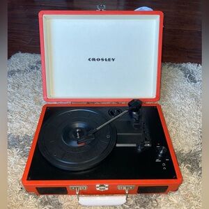 Crosley Cruiser Turntable Orange record player